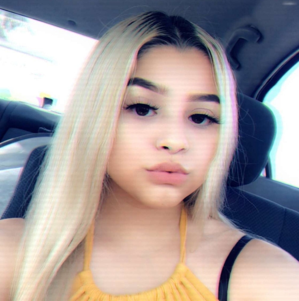 Meet your Posher, Marina